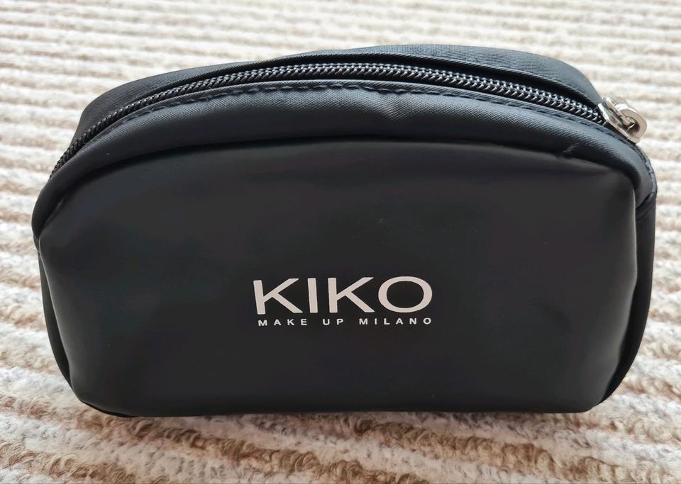 Kiko Kosmetiktasche klein schwarz in Kiel