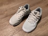 Nike Damen Run Swift 3 Sneaker Weiß Größe 38 Niedersachsen - Rhauderfehn Vorschau