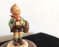 Hummelfigur Hum 51/5/0 „Dorfbub“ Musikdose Spieluhr Hummelfigur Hessen - Brombachtal Vorschau