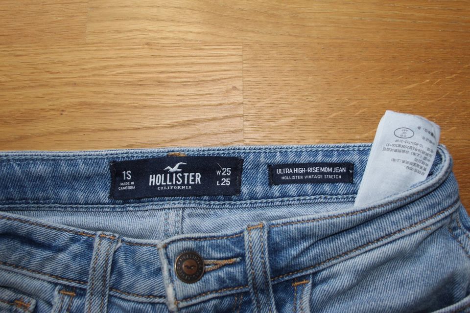 Hollister Jeans Hose Blau W 25 L 25 Ultra High Rise elastisch in