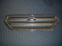 Ford Kuga 2 Grill Kühlergrill Titanium Nordrhein-Westfalen - Bad Oeynhausen Vorschau