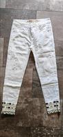 Desigual Jeanshose Jeans Exotic Jeans weiß 28 neuwertig Nordrhein-Westfalen - Elsdorf Vorschau