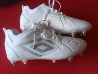 NEU Umbro Fußballschuhe SG MxSG Größe 44 weiß Hessen - Oberzent Vorschau