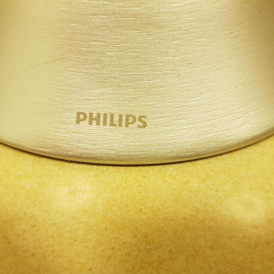 PHILIPS - LED - Tischleuchte in Marnheim