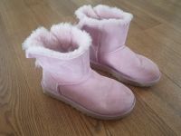 Ugg Boots rosa pink original Kinder Stiefel Gr. 36, guter Zustand Hessen - Schöneck Vorschau