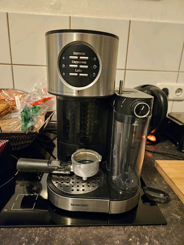 Espressomaschine SilverCrest in Remscheid