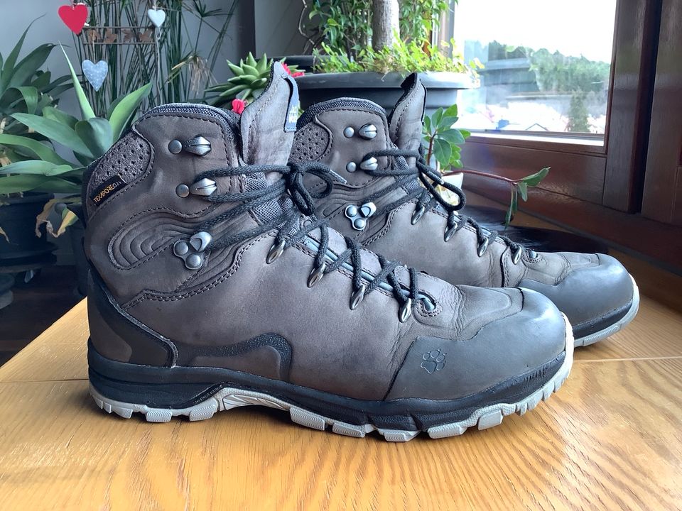 Wanderstiefel Jack Wolfskin Gr 40,5 Damen in Aichtal