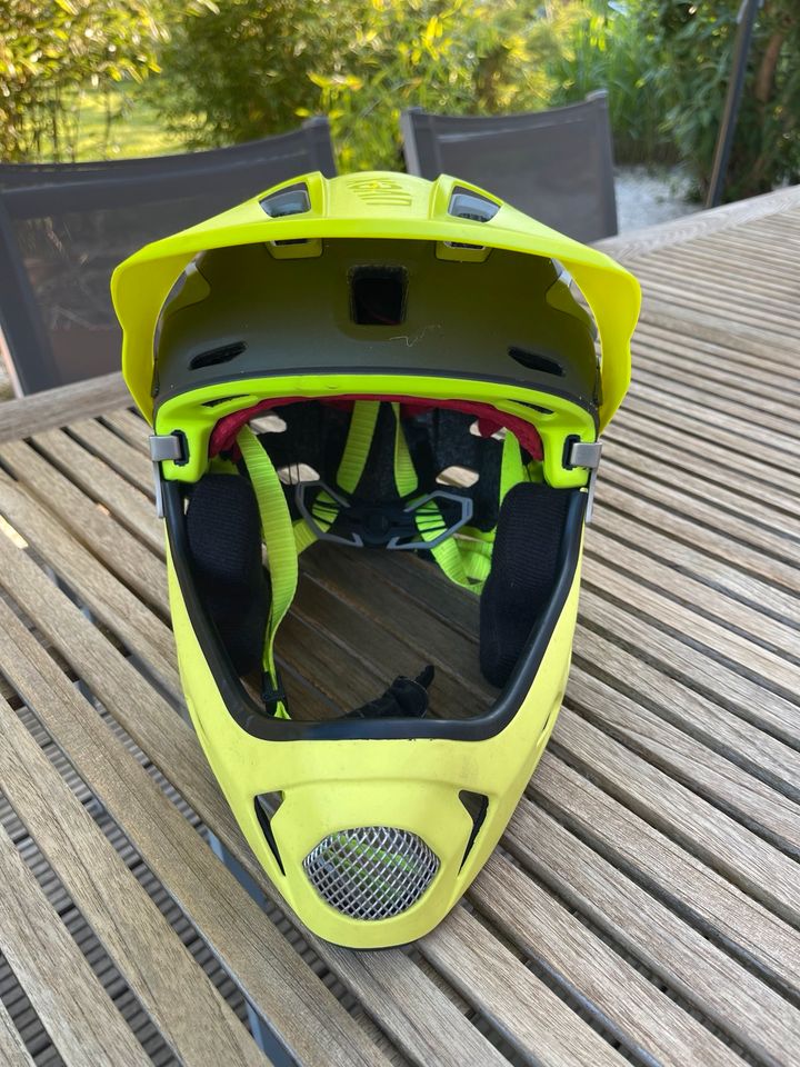 Fullface UVEX Enduro Helm für Kinder (MTB- Cross-Helm) in Kassel