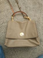 Coccinelle Tasche Liya in Taupe / beige Nordrhein-Westfalen - Rheine Vorschau