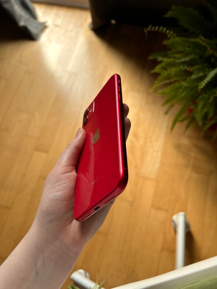 Iphone 11 Rot in Berlin