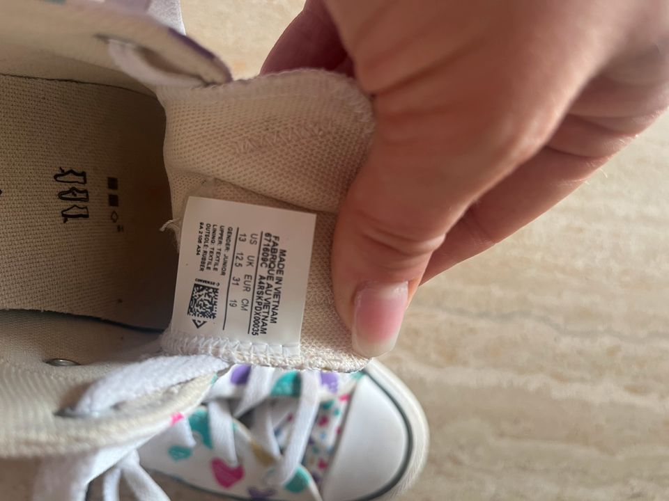 Converse Mädchenschuh, Größe 31 in Notzingen