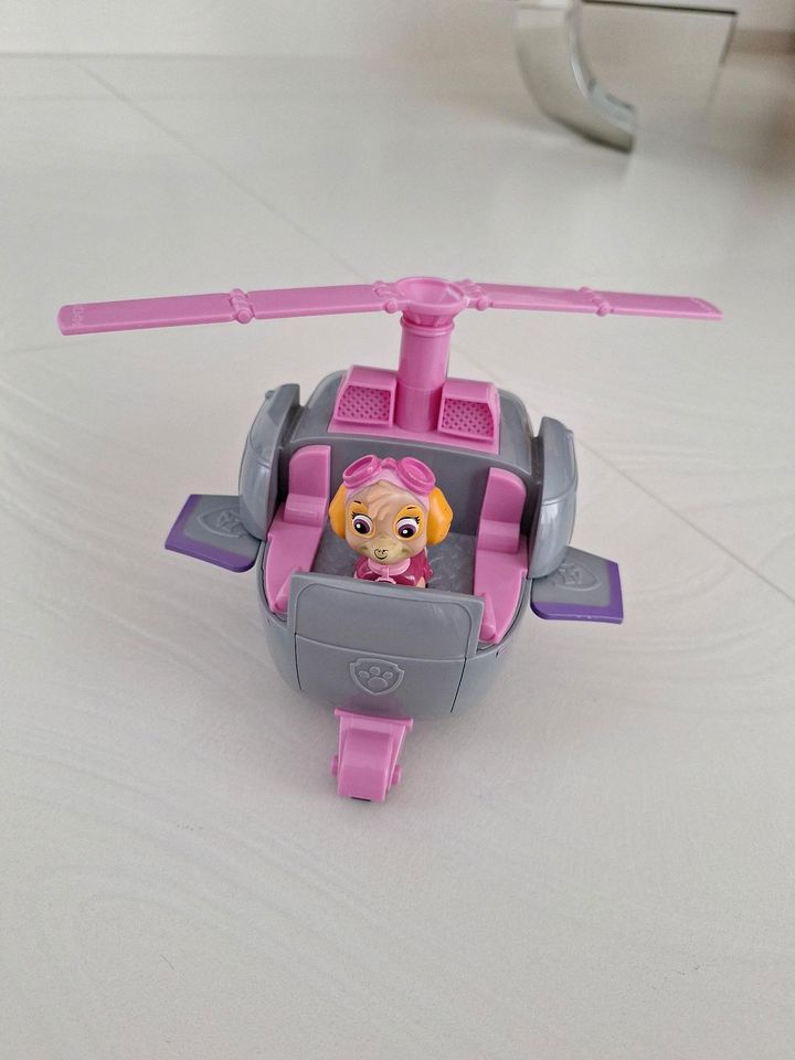 Paw patrol Deluxe Helikopter Skye mit Geräusch in Egelsbach