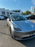 Tesla Model Y Performance AWD Quicksilver (EZ 06.2023) Bielefeld - Joellenbeck Vorschau