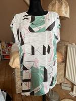 Damen T-Shirt Gr 48 Sachsen-Anhalt - Südharz Vorschau