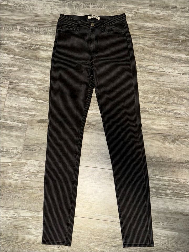 Tally Weijl Jeans in Gr.36 in Hann. Münden