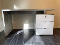 Schreibtisch weiß Hochglanz grau Beton-Optik Schubladen 140x75x60 Nordrhein-Westfalen - Herne Vorschau