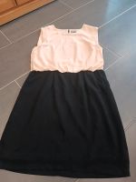 Vero Moda Kleid xl beige schwarz neuwertig 42 Thüringen - Eisenach Vorschau