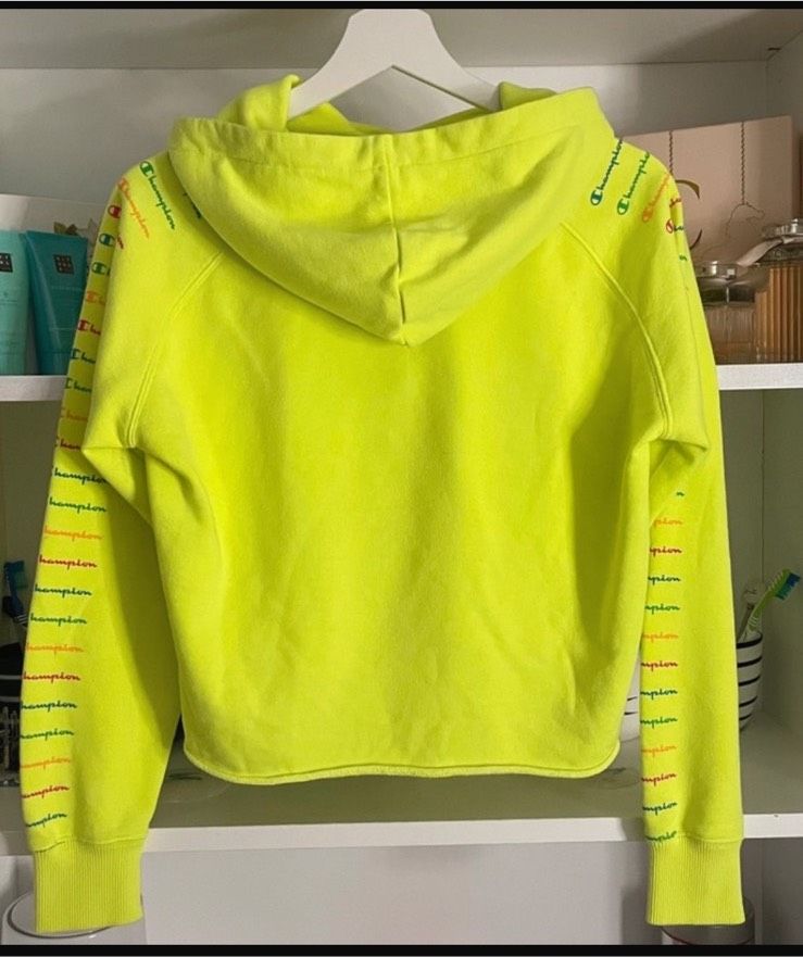 Cropped Pullover von Champion in Mörfelden-Walldorf