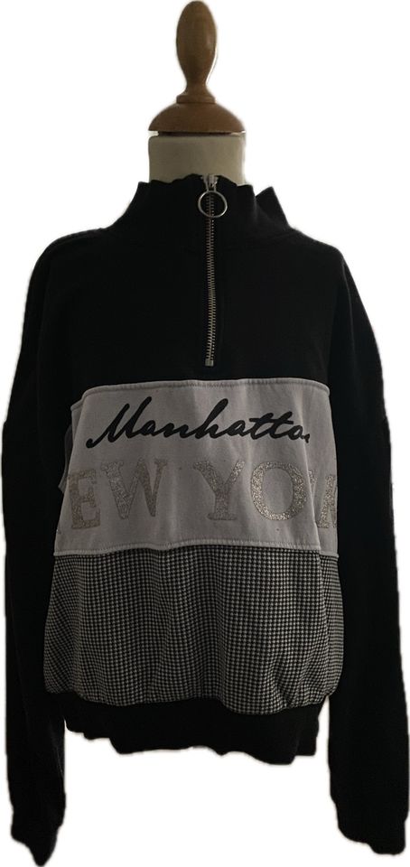 Zip Pullover Sweatshirt H&M ‚Manhattan New York‘ kurzer Schnitt in Oststeinbek
