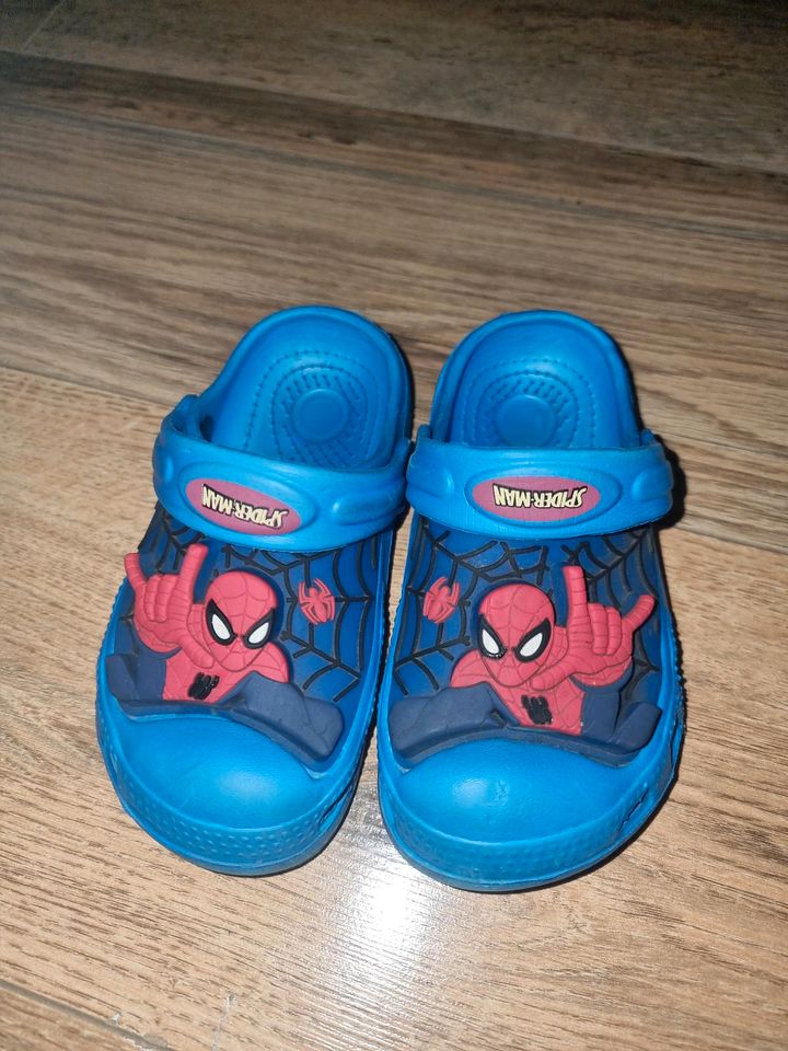 Spiderman Badeschuhe 25 in Köln