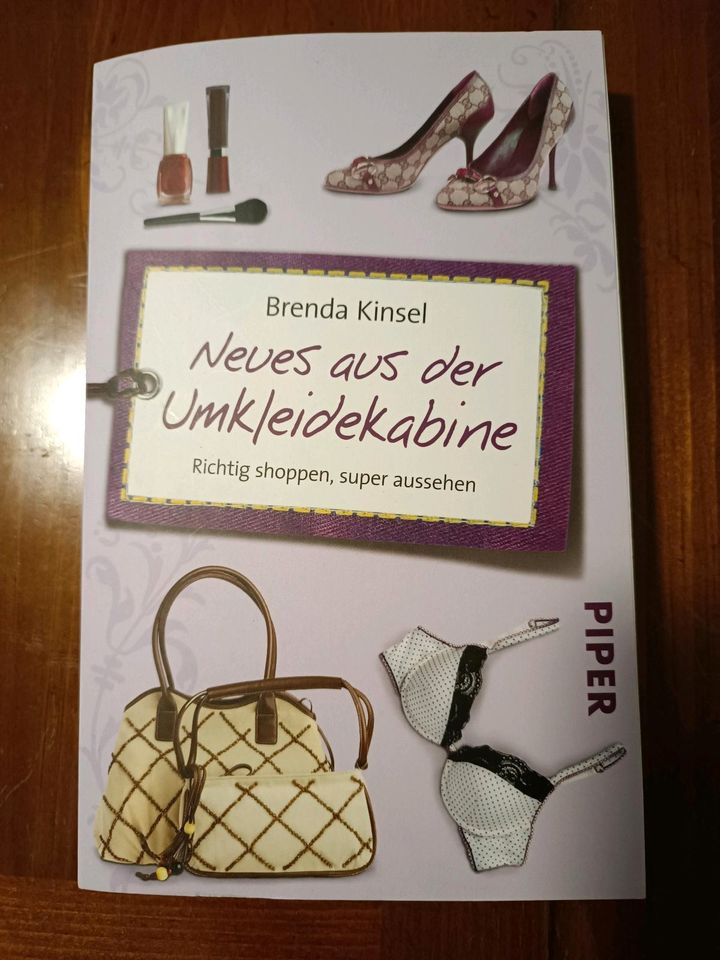 Brenda Kinsel: Neues aus der Umkleidekabine in Reutlingen