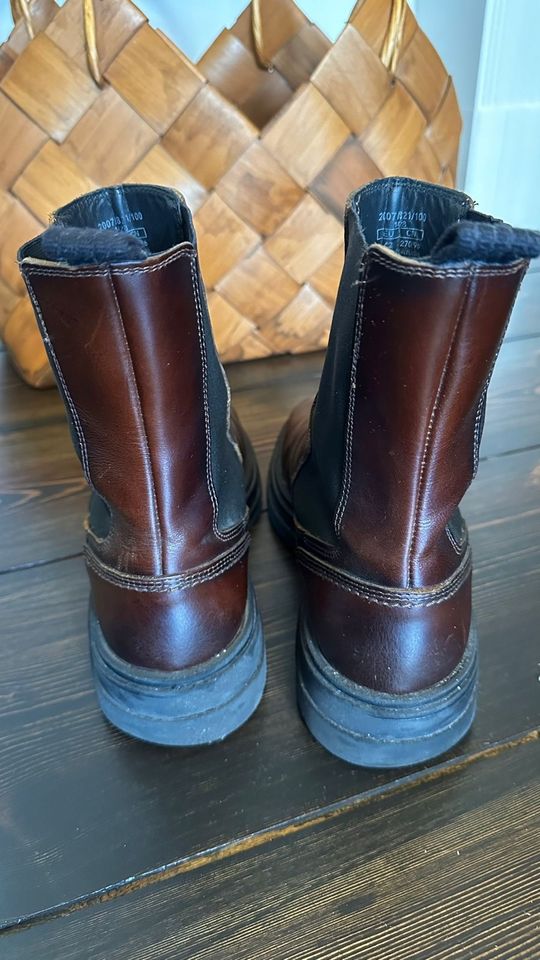 Zara Stiefel Braun - Größe 42 in Berlin