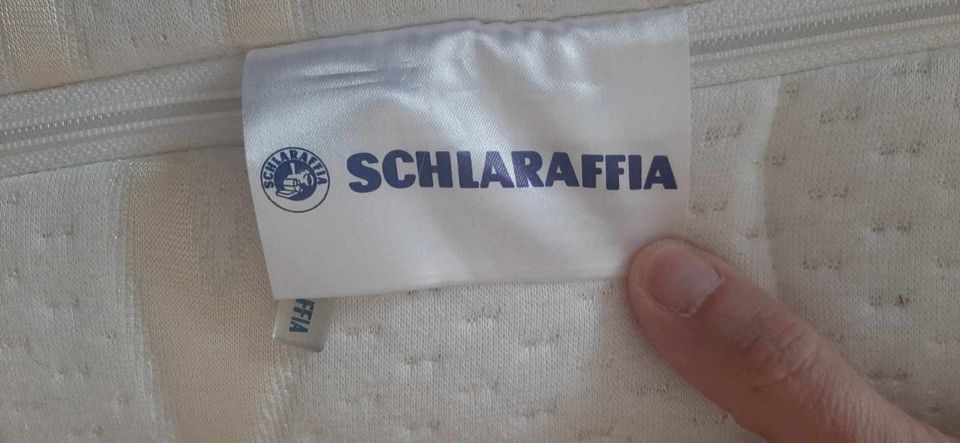 sehr gut erhaltene Taschenfederkern SCHLARAFFIA Matratzen günstig in Mülheim (Ruhr)