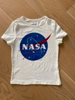 NASA- T-Shirt H&M Größe 128 Nordrhein-Westfalen - Solingen Vorschau