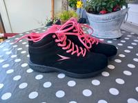 Damen Schuhe, Sportschuhe, Fitnessschuhe Osaga neu Gr. 38 Bayern - Marktoberdorf Vorschau