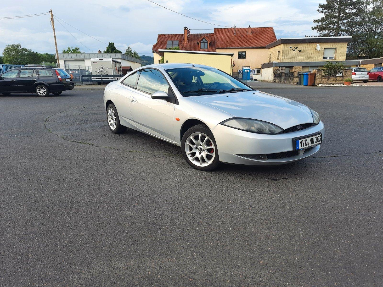 Abbildung des Autos Ford Cougar 2.5 V6 Leder…