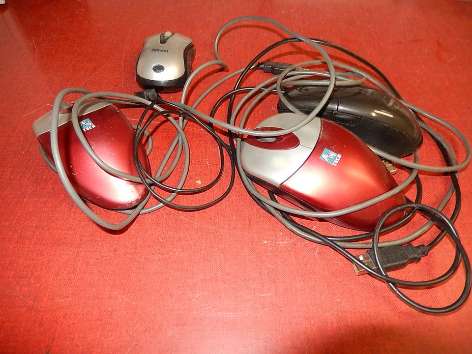 3x Maus mit USB in 1 Paket / Bundle / Konvolut / Karton / Kiste in Sundern (Sauerland)