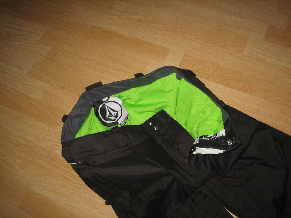 VOLCOM Skihose Hose Snowboardhose XL NEU Pant SAS 10Kmm NP 199€ in Dresden