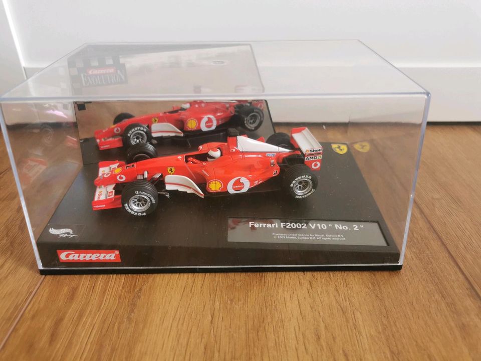 Slot car Carrera Ferrari F2002 V10 No. 2 1:32 in Großmehring