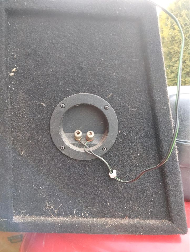 Verkaufe gebrauchte Subwoofer in Heiningen