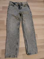 Neuwertige Jeans 28/30 Nordrhein-Westfalen - Soest Vorschau
