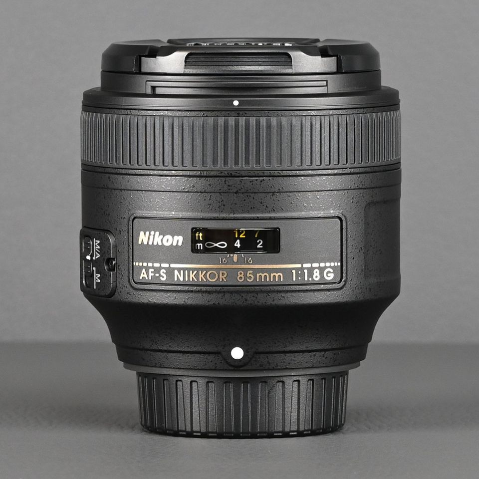 Nikon AF-S NIKKOR 85mm 1:1,8G in Marburg