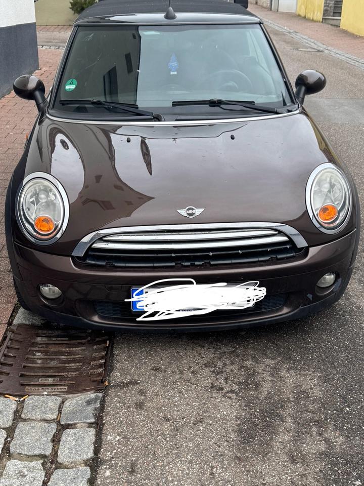 Mini Cooper Cabrio in Bönnigheim