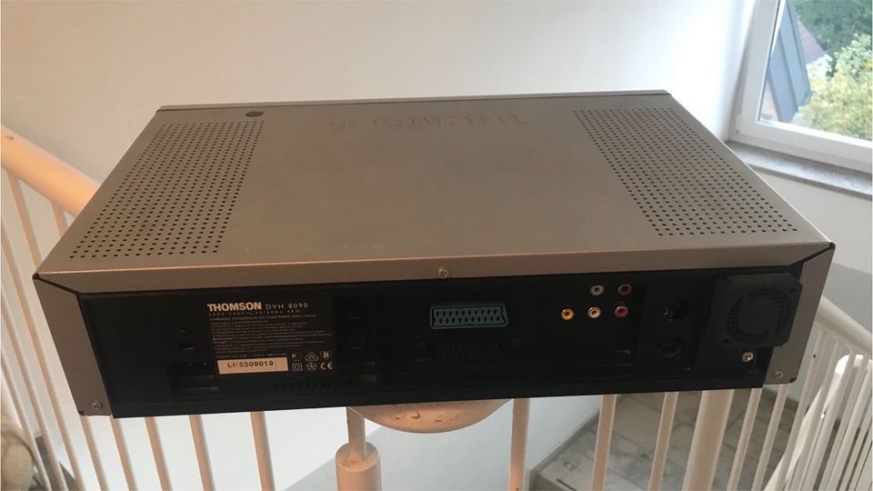 Thomson DVH-8090 D-VHS Recorder, Rekorder in Gräfelfing