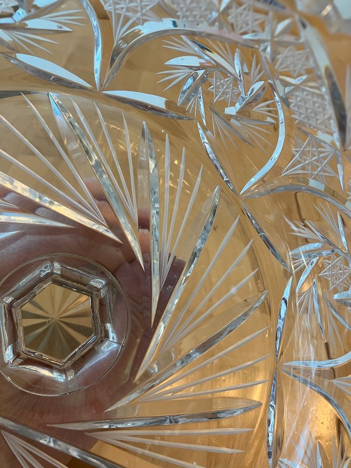 schöne massive Kristall Schüssel Obstschüssel Bonbon Etagere in Schwalmstadt