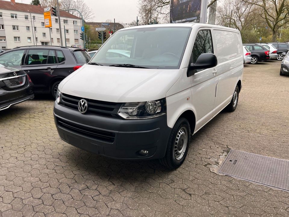 Volkswagen T5 2.0 TDITransporter Kasten E Fenster-1.Hand in Essen