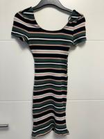 Gestreiftes Sommerkleid Gr.34 Niedersachsen - Seelze Vorschau