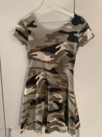 Damen Kleid Sommer Camouflage Gr. 32/34 TOP Zustandsalarme Nordrhein-Westfalen - Königswinter Vorschau