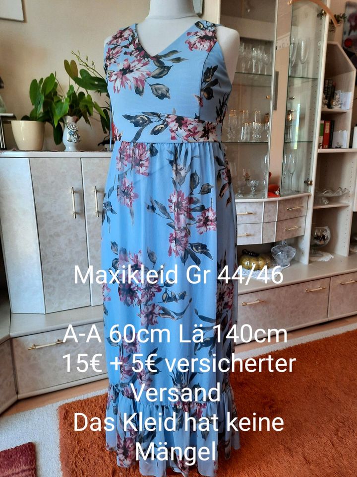 Maxikleid Gr 44/46  keine Mängel Polyester/Elastan in Brandenburg an der Havel