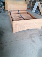 Rattan Bett 140x200 mit matterace Nordrhein-Westfalen - Kerpen Vorschau