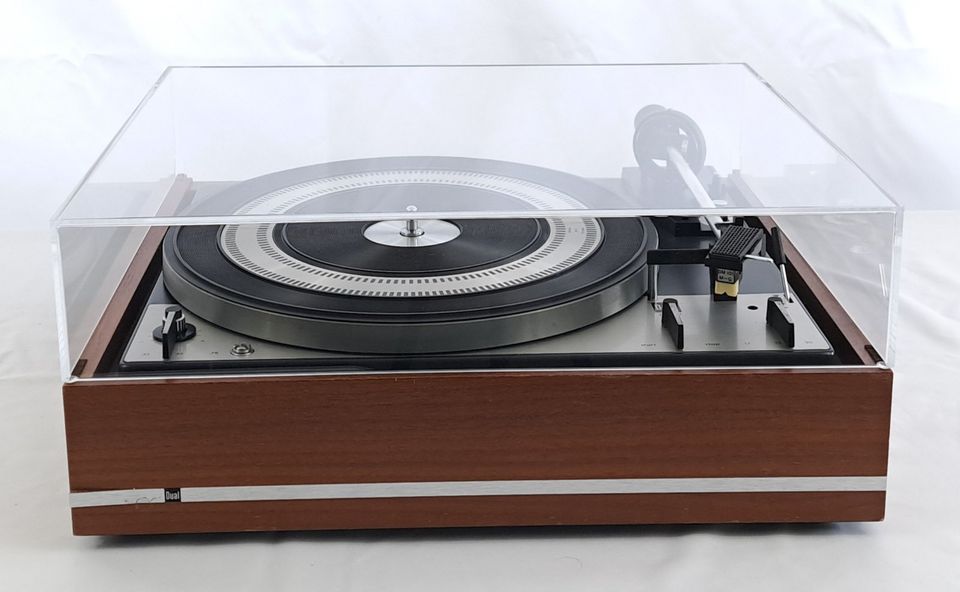 Schallplattenspieler DUAL Braun Philips Technics Thorens PE in Heiligenroth