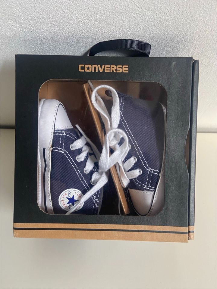 Baby Converse Chucks First Star in navy, Größe 17 UK1 NEU OVP in Meerbusch