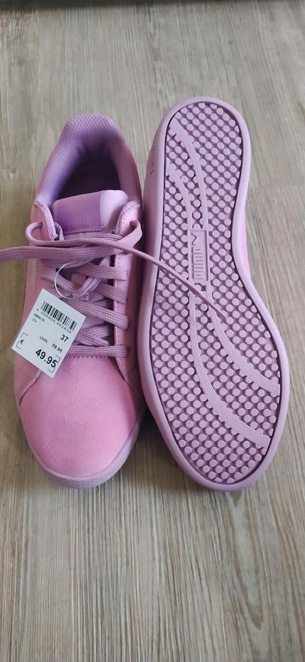 NEU Sneaker Turnschuhe PUMA Gr. 36 37 Mädchen in Stralsund