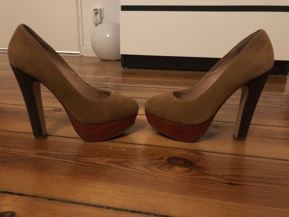 Görtz 17 Pumps Plateau High Heels Wildleder Leder Cognac braun 39 in Berlin