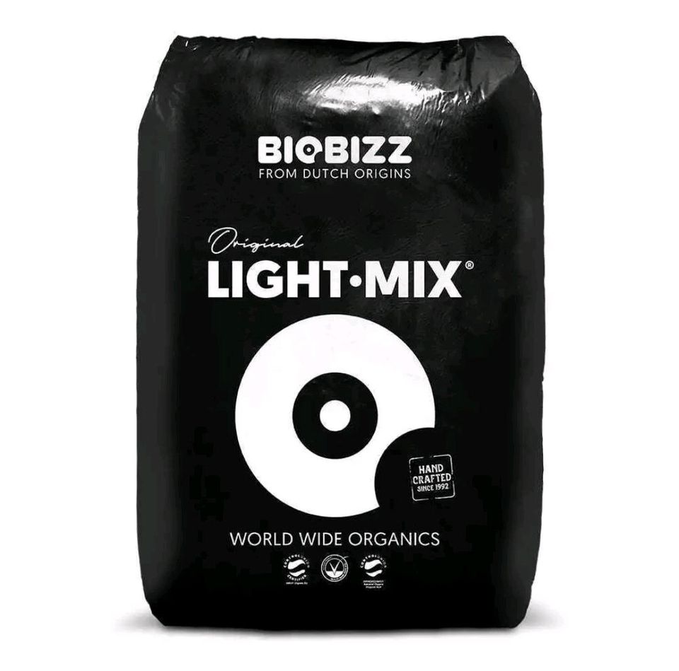 BioBizz Light-Mix (20L) / Leicht vorgedüngte Blumenerde in Klein-Winternheim