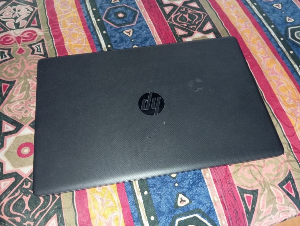 HP Laptop 17 Zoll AMD Ryzen 3 5300u in Sprockhövel